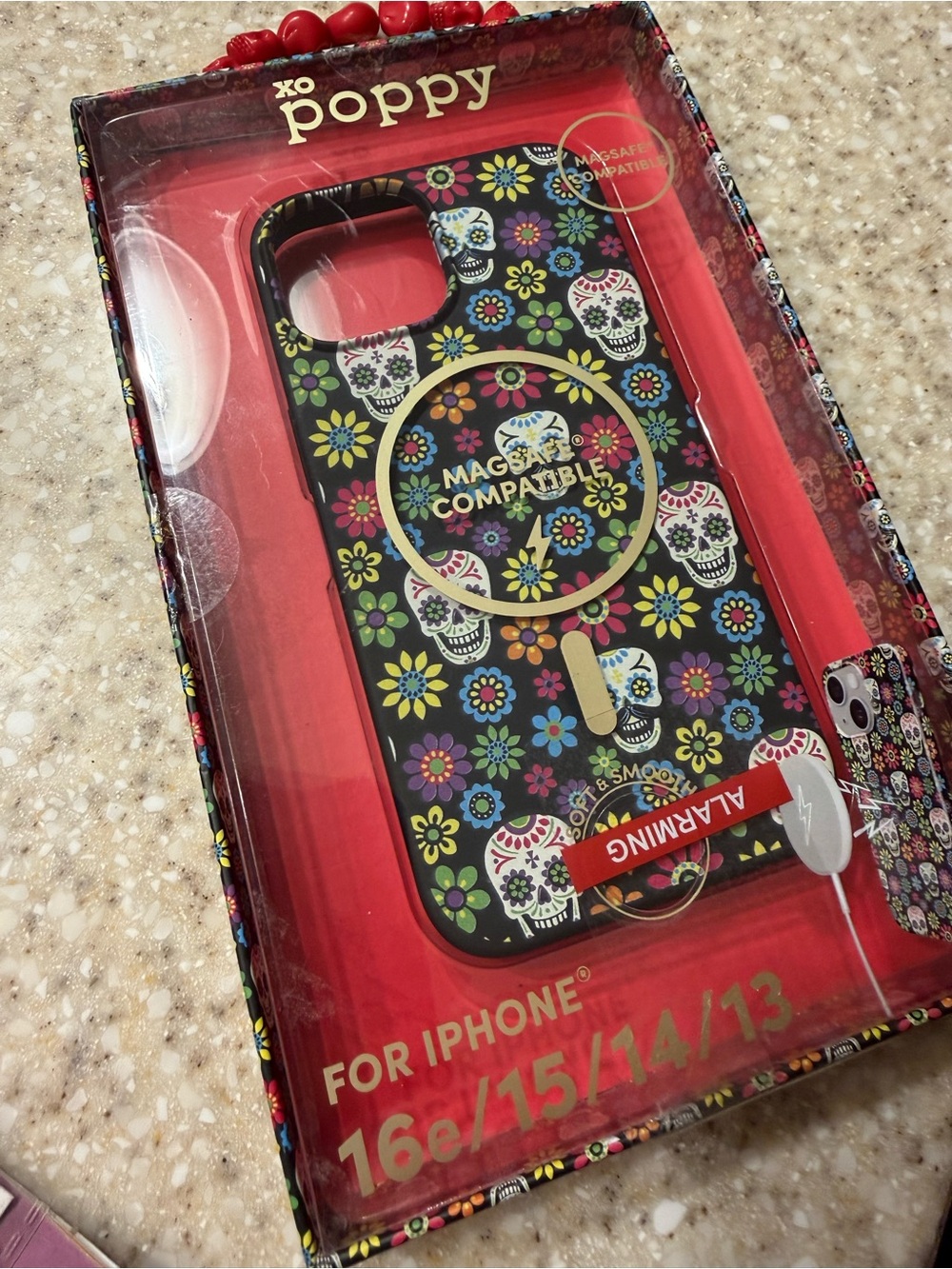 Black Floral Sugar Skull MagSafe Compatible iPhone Case (Fits 13/14/15/16e)